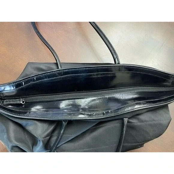 GUCCI Black Nylon Patent Tote Handbag Purse Women Laptop Business Overnight Hobo - Picture 10 of 15